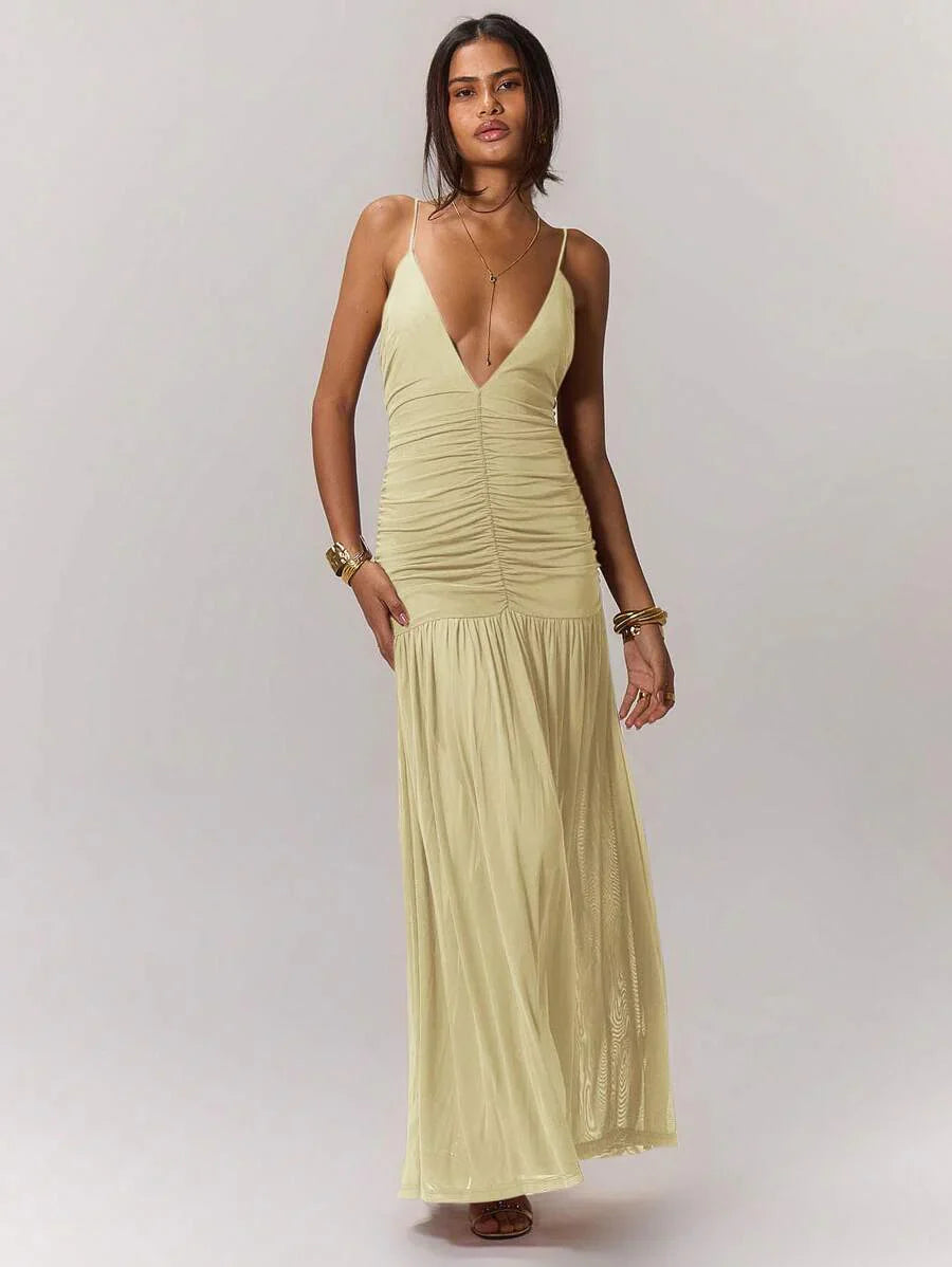 Leonie™ | Ruched Waist Holiday Dress