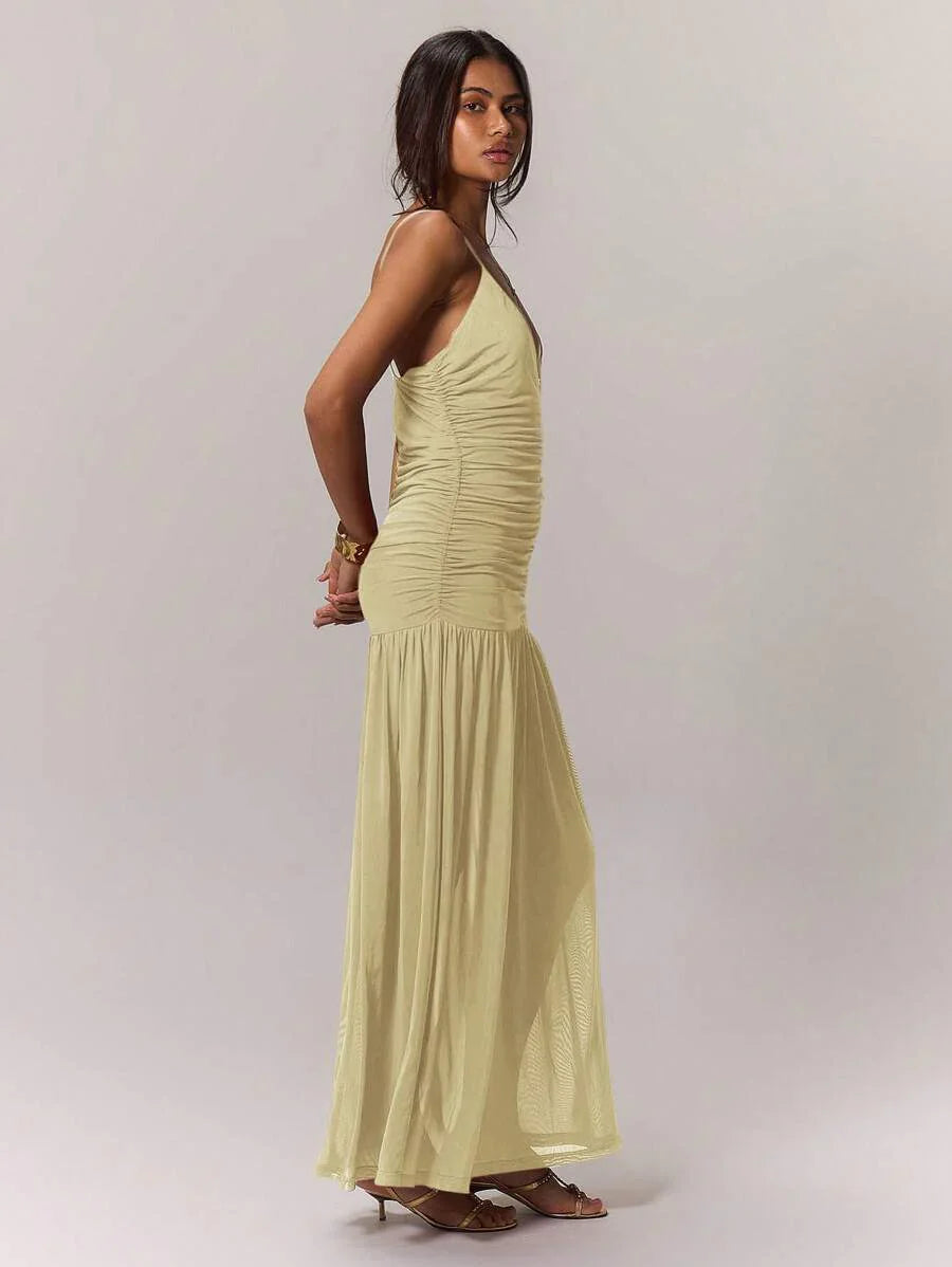 Leonie™ | Ruched Waist Holiday Dress