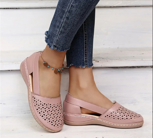 Lunaira™ - Lightweight Geometric Flats